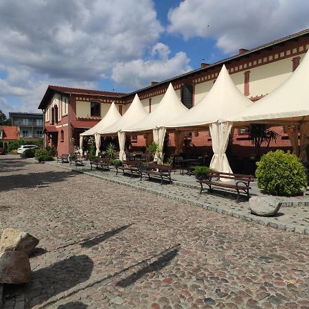 Hotel Sandro Silver & Spichlerz Antoniny Лешно Екстериор снимка