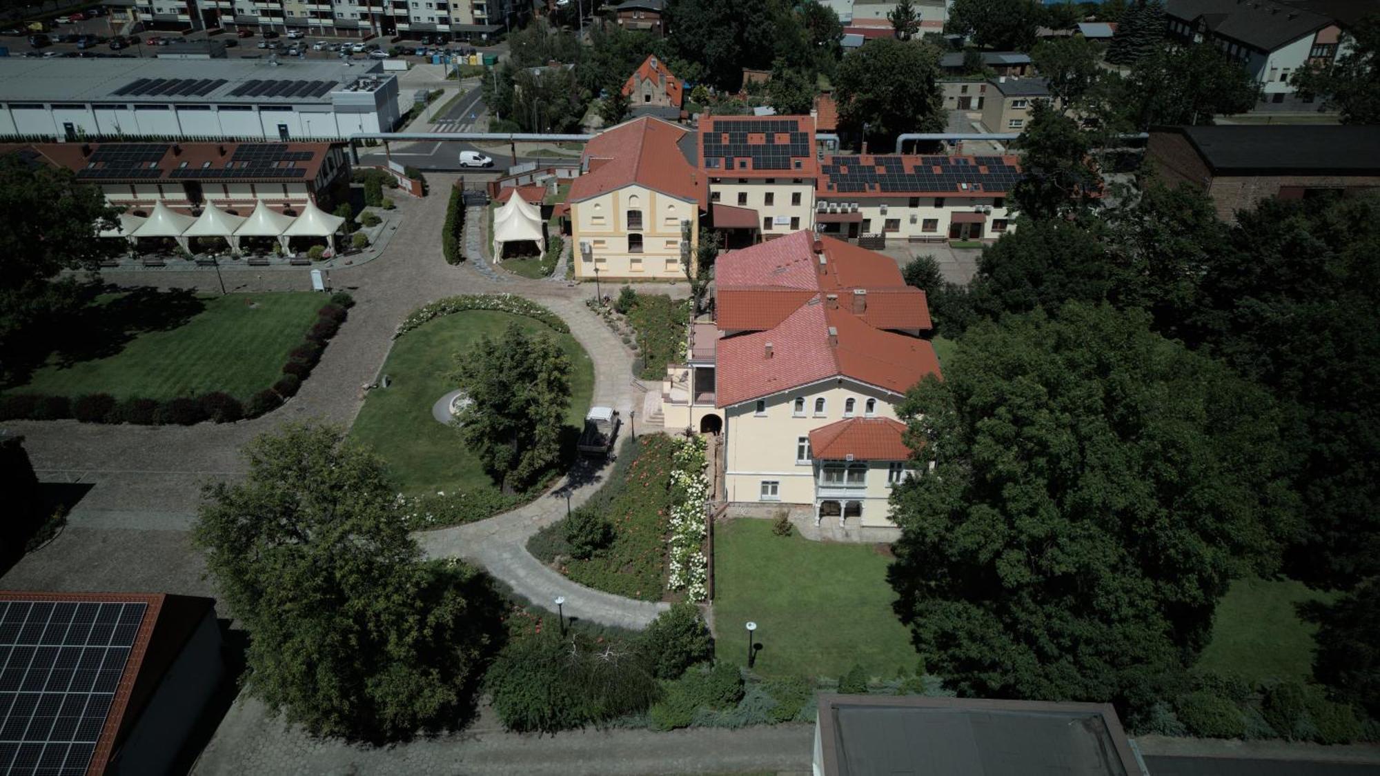Hotel Sandro Silver & Spichlerz Antoniny Лешно Екстериор снимка