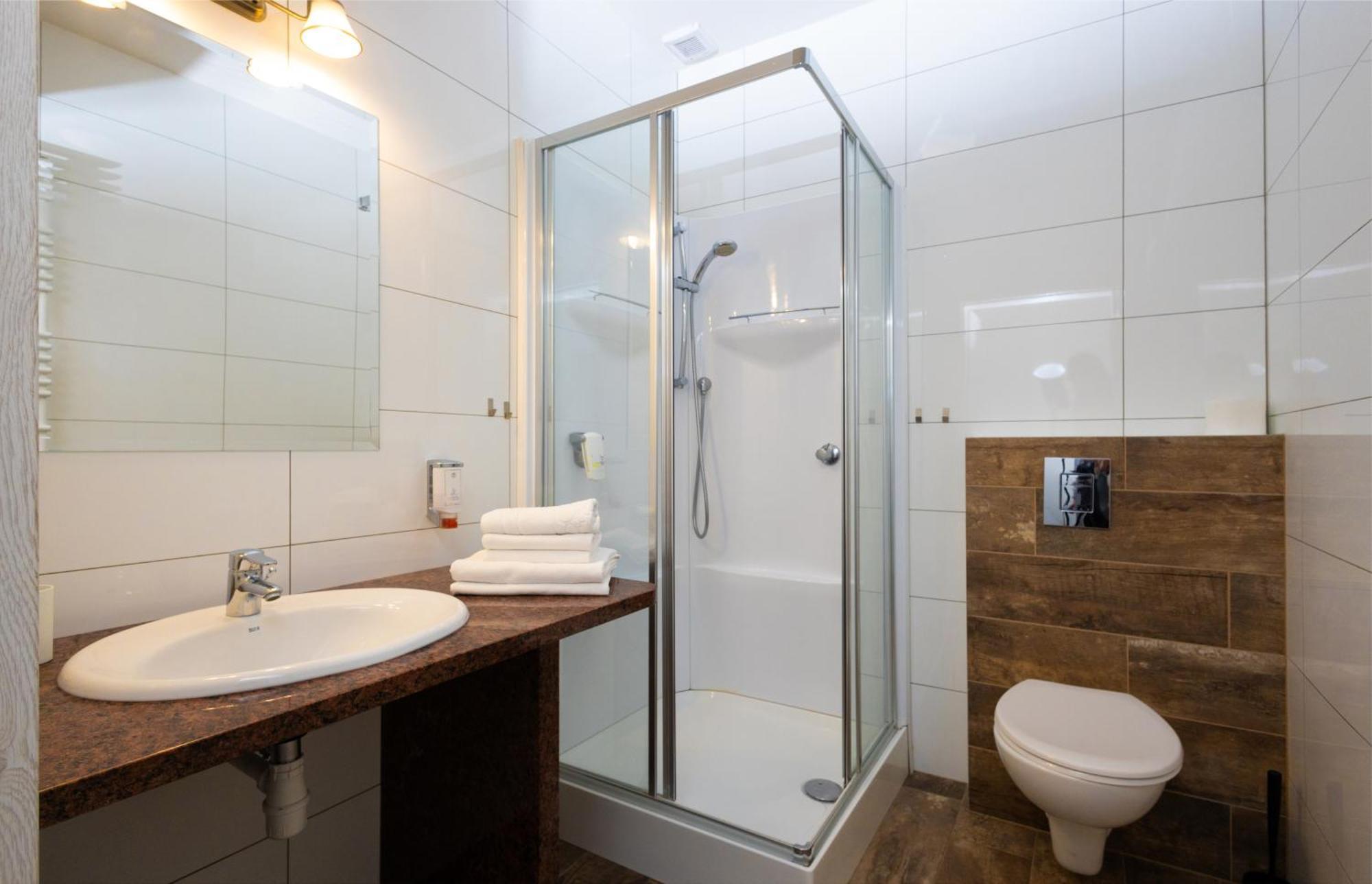 Hotel Sandro Silver & Spichlerz Antoniny Лешно Екстериор снимка