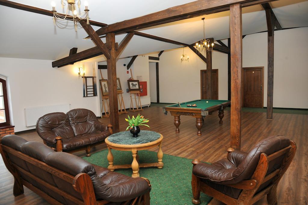 Hotel Sandro Silver & Spichlerz Antoniny Лешно Екстериор снимка